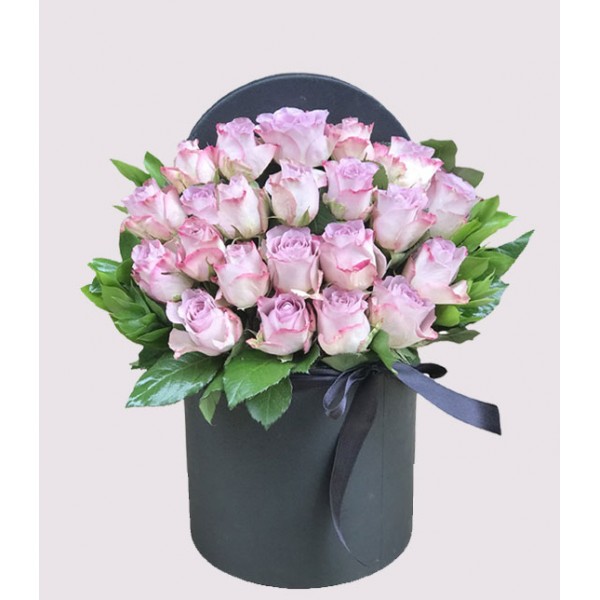 Kutuda Lila Gül Tasarımı